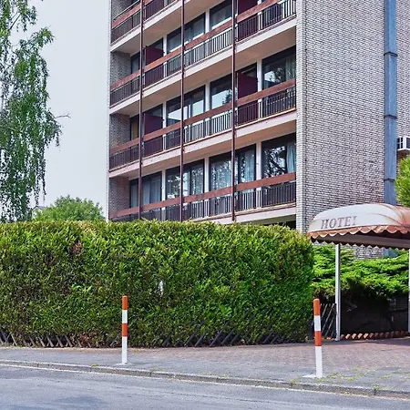 Otel Mainbogen Offenbach am Main