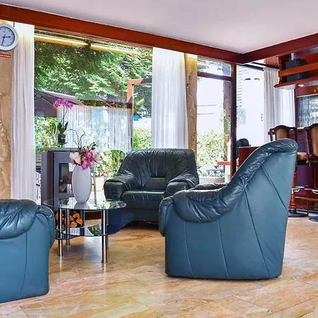 Otel Mainbogen Offenbach am Main